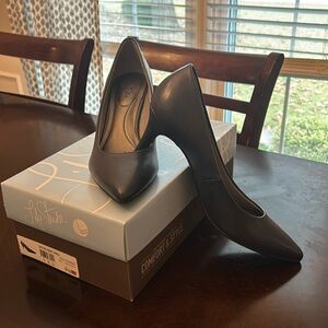 NIB LifeStride Sevyn pumps